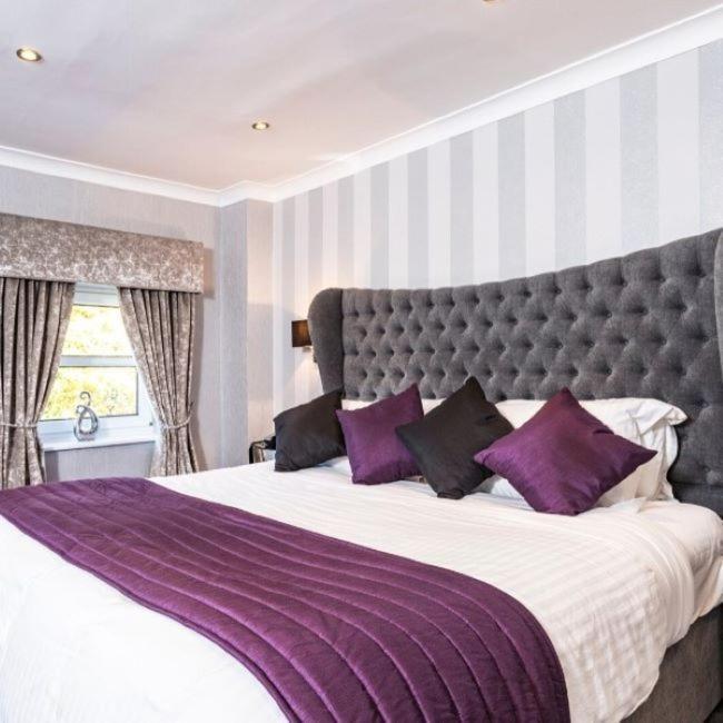Borough Arms Hotel Newcastle-under-Lyme Esterno foto
