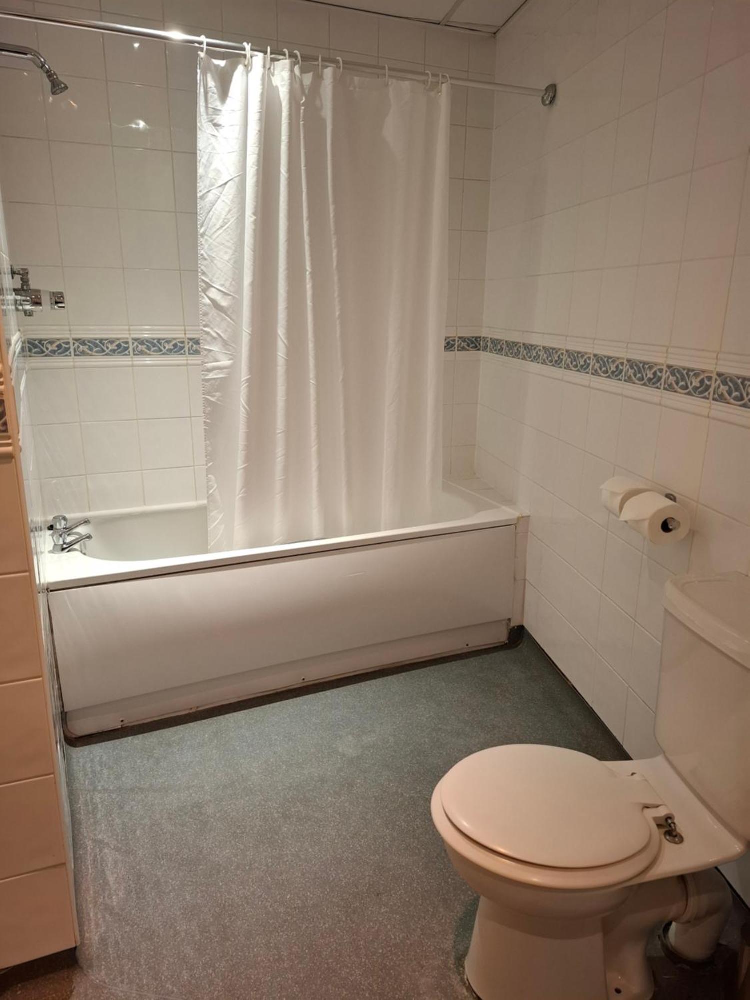 Borough Arms Hotel Newcastle-under-Lyme Esterno foto