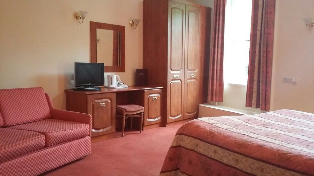 Borough Arms Hotel Newcastle-under-Lyme Esterno foto