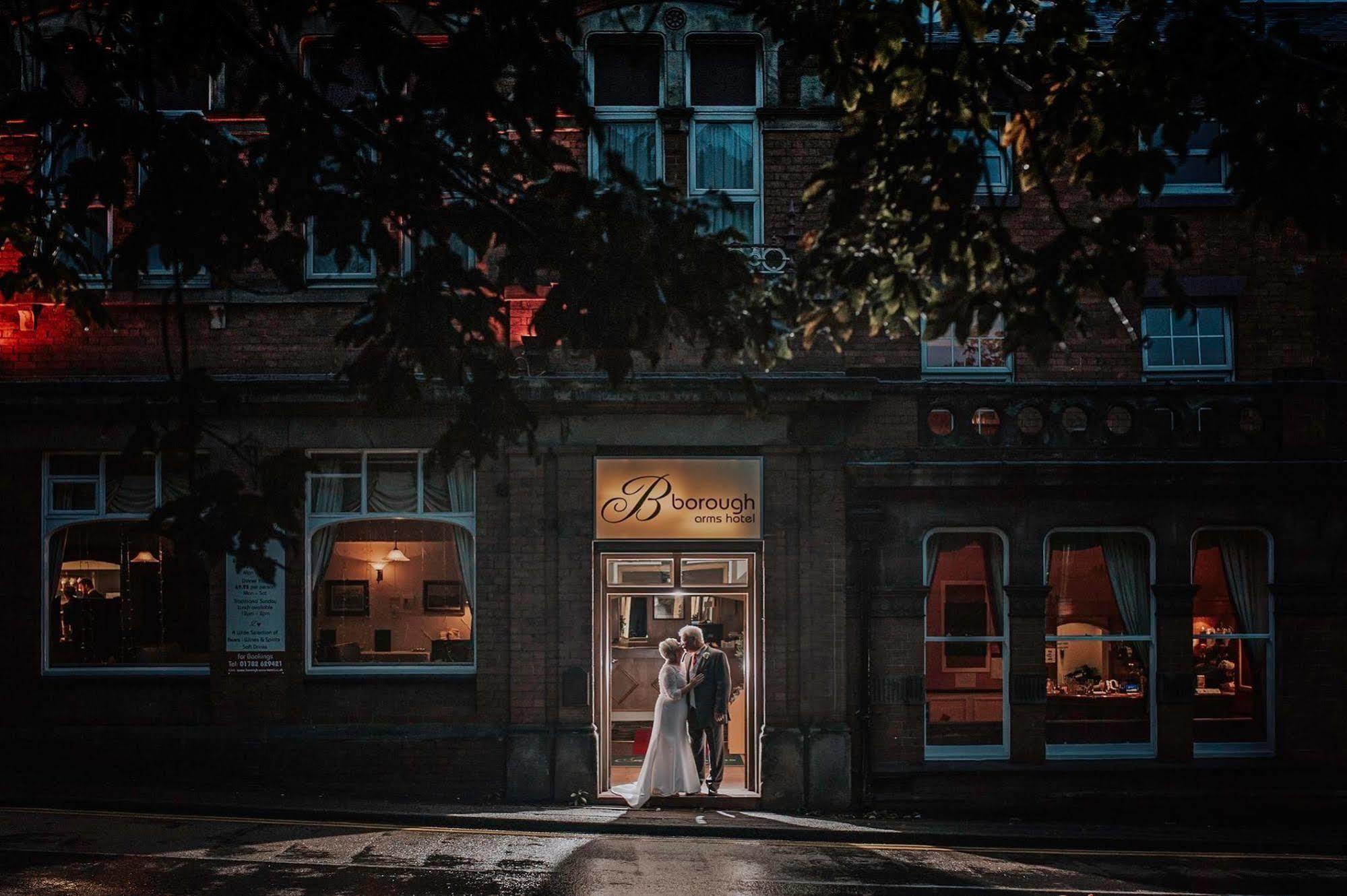 Borough Arms Hotel Newcastle-under-Lyme Esterno foto