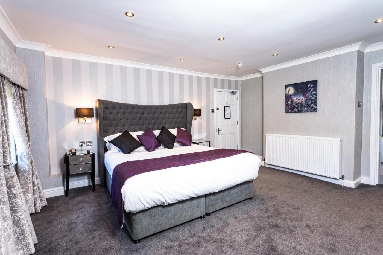 Borough Arms Hotel Newcastle-under-Lyme Esterno foto