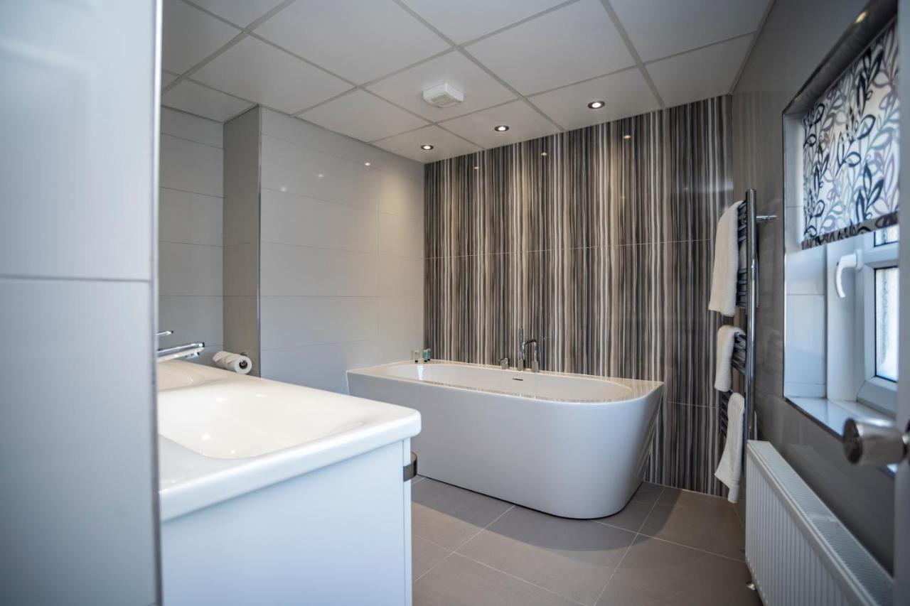 Borough Arms Hotel Newcastle-under-Lyme Esterno foto