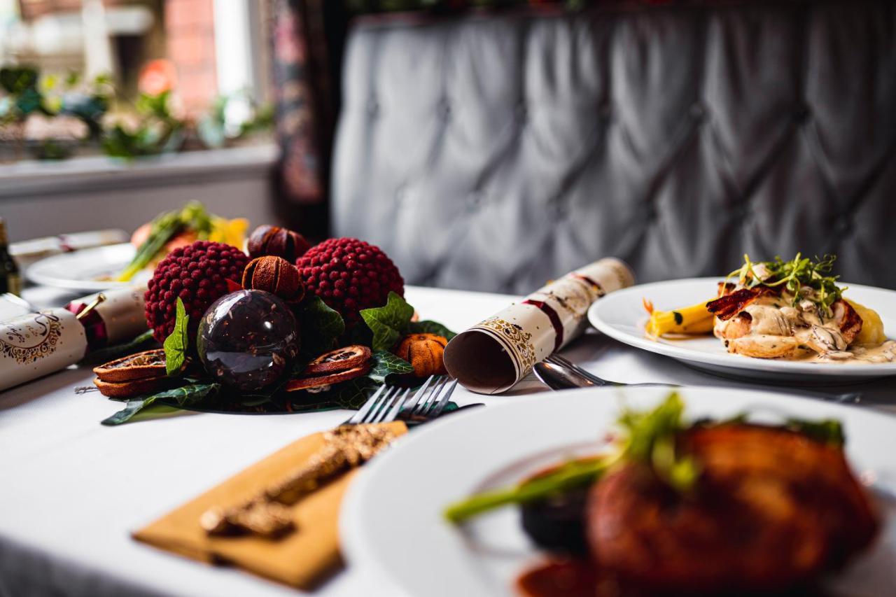 Borough Arms Hotel Newcastle-under-Lyme Esterno foto